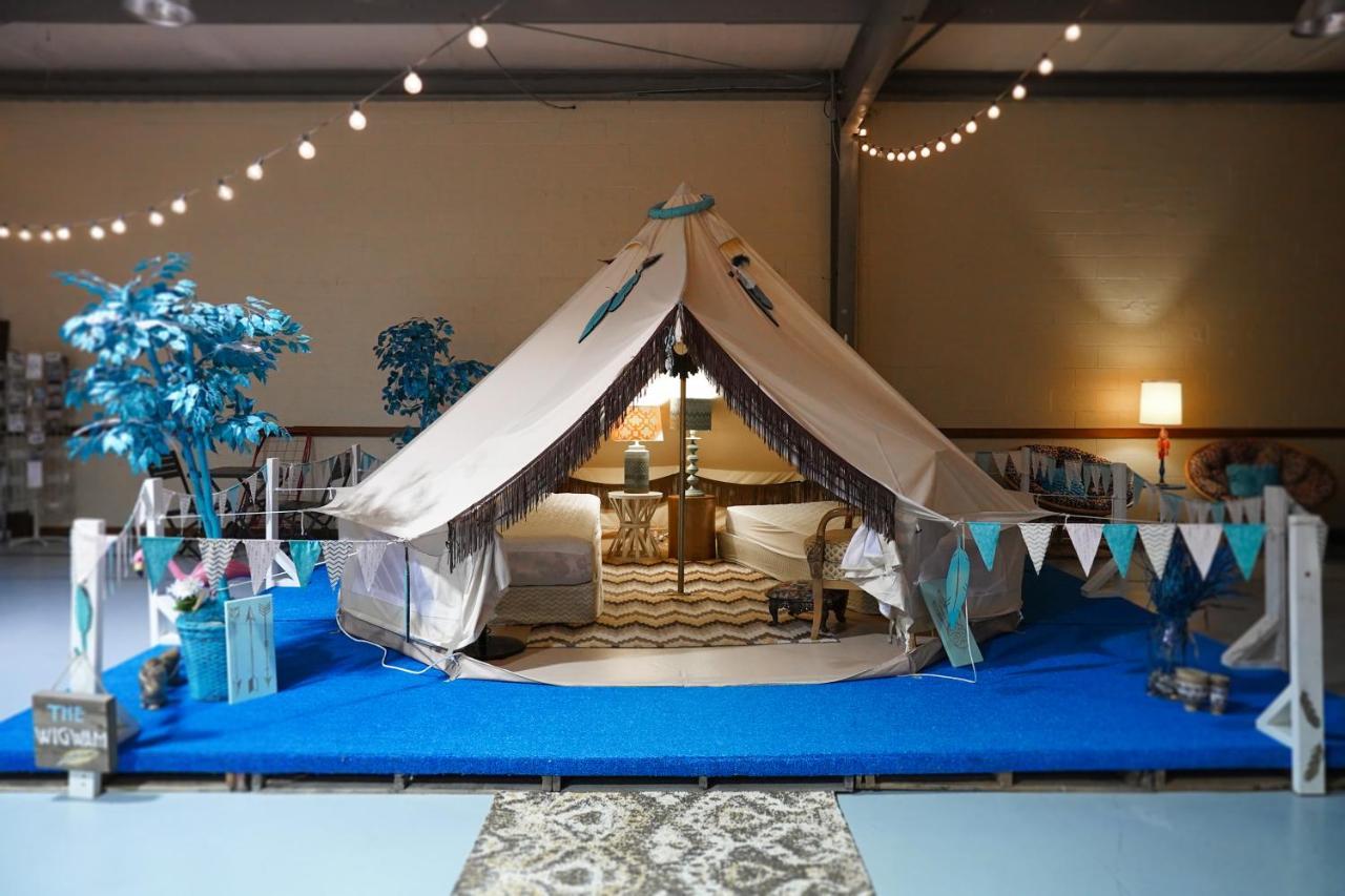 Lone Star Glamp Inn Warrenton Buitenkant foto