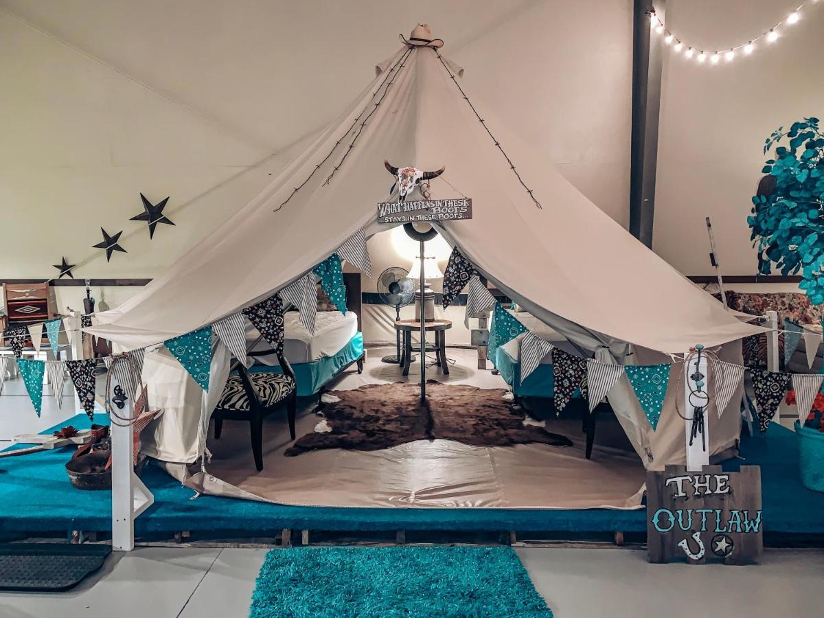 Lone Star Glamp Inn Warrenton Buitenkant foto