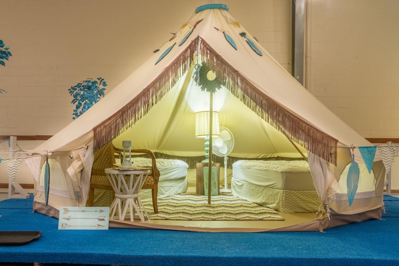 Lone Star Glamp Inn Warrenton Buitenkant foto