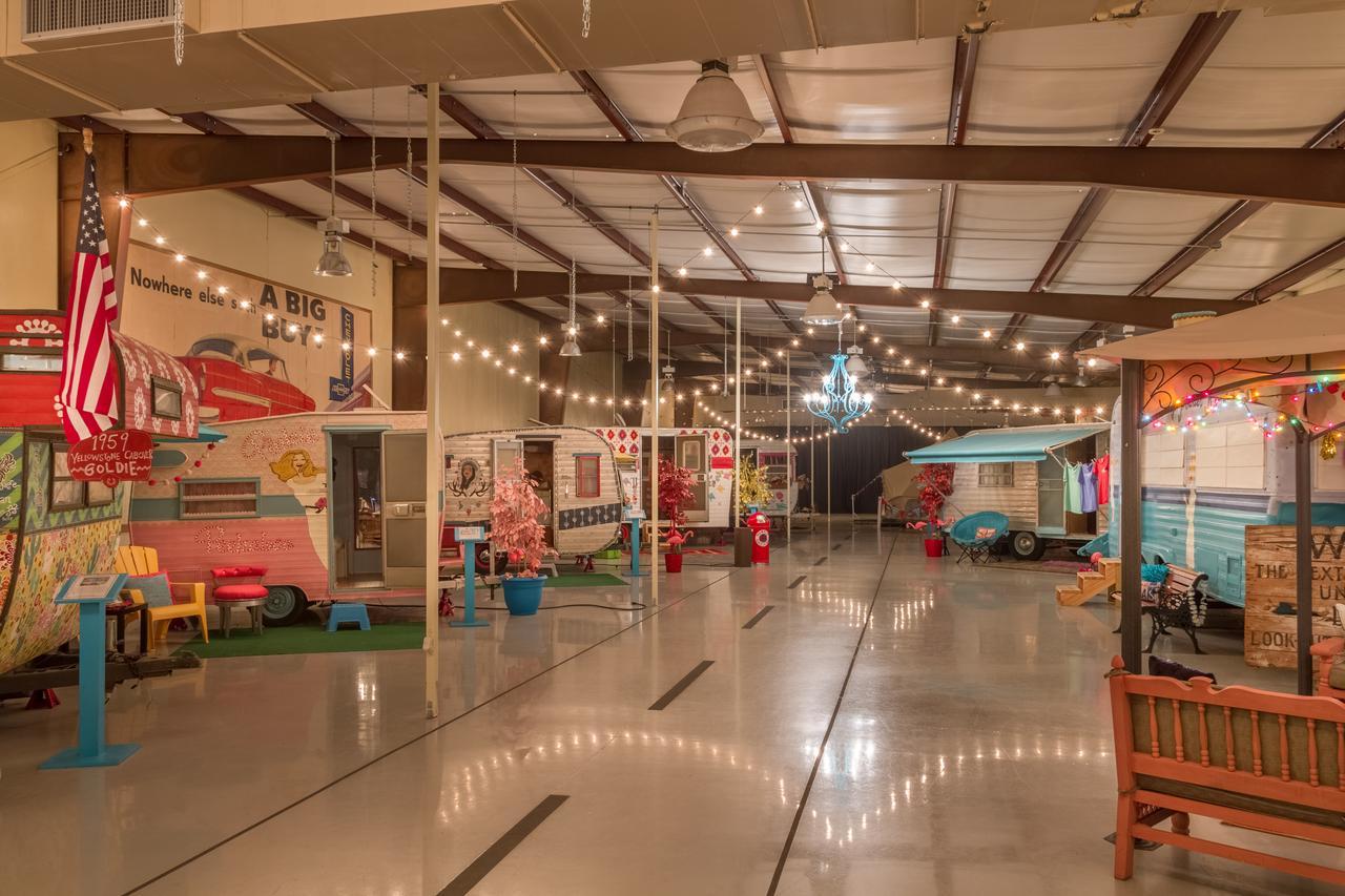 Lone Star Glamp Inn Warrenton Buitenkant foto